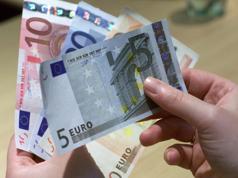 Euro's rise could cut European corporate earnings by 2%, Citi says