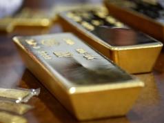 Gold prices rise to two-week high on US debt concerns, Middle East geopolitical tensions