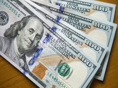 Asian FX muted, dollar hits three-year low ahead of PCE inflation data